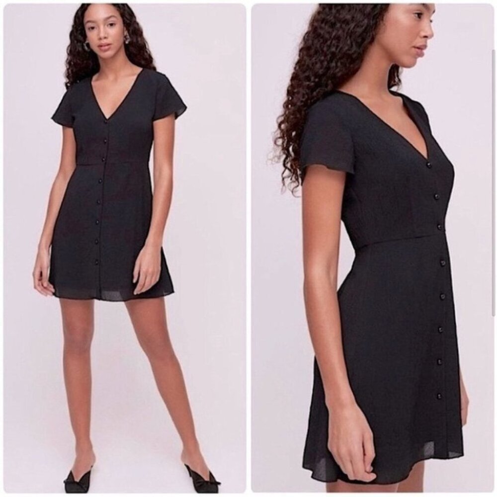 Aritzia Wilfred Nazaire Button Down Flutter Sleeve V-Neck Crepe Dress Sz 2